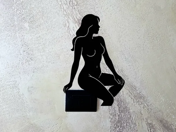 Décoration murale silhouette féminine