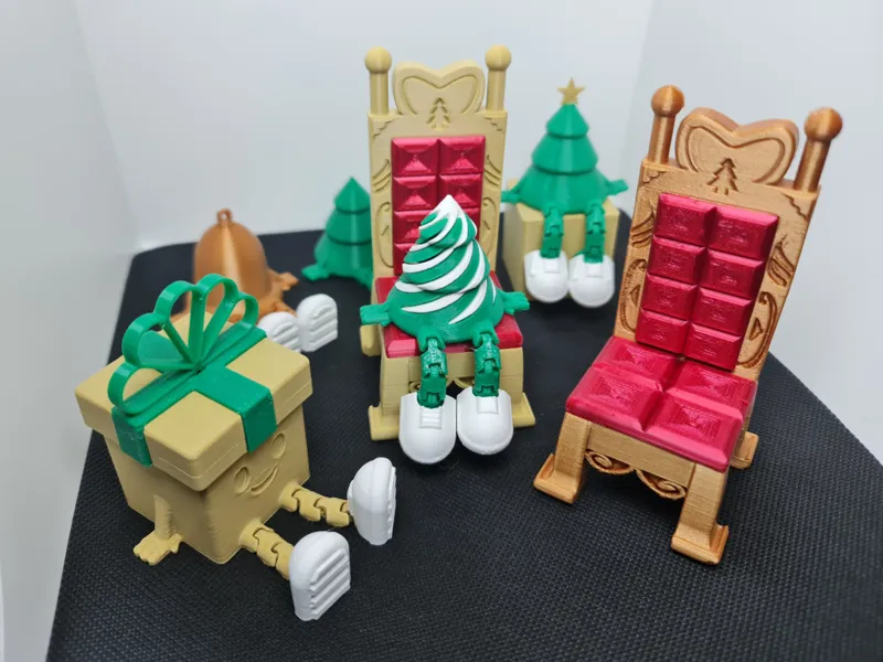 Santa Chair For Articulated Christmas Decors
