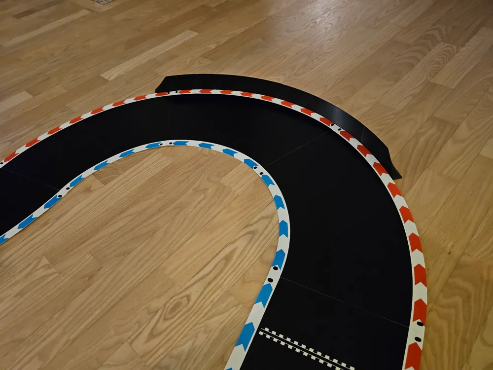 Traverse Continental Brücke kompatibel mit DR!FT Sturmkind 1:43 und Carrera Go 1:43