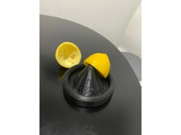 Presse-agrumes pour verre Ikea