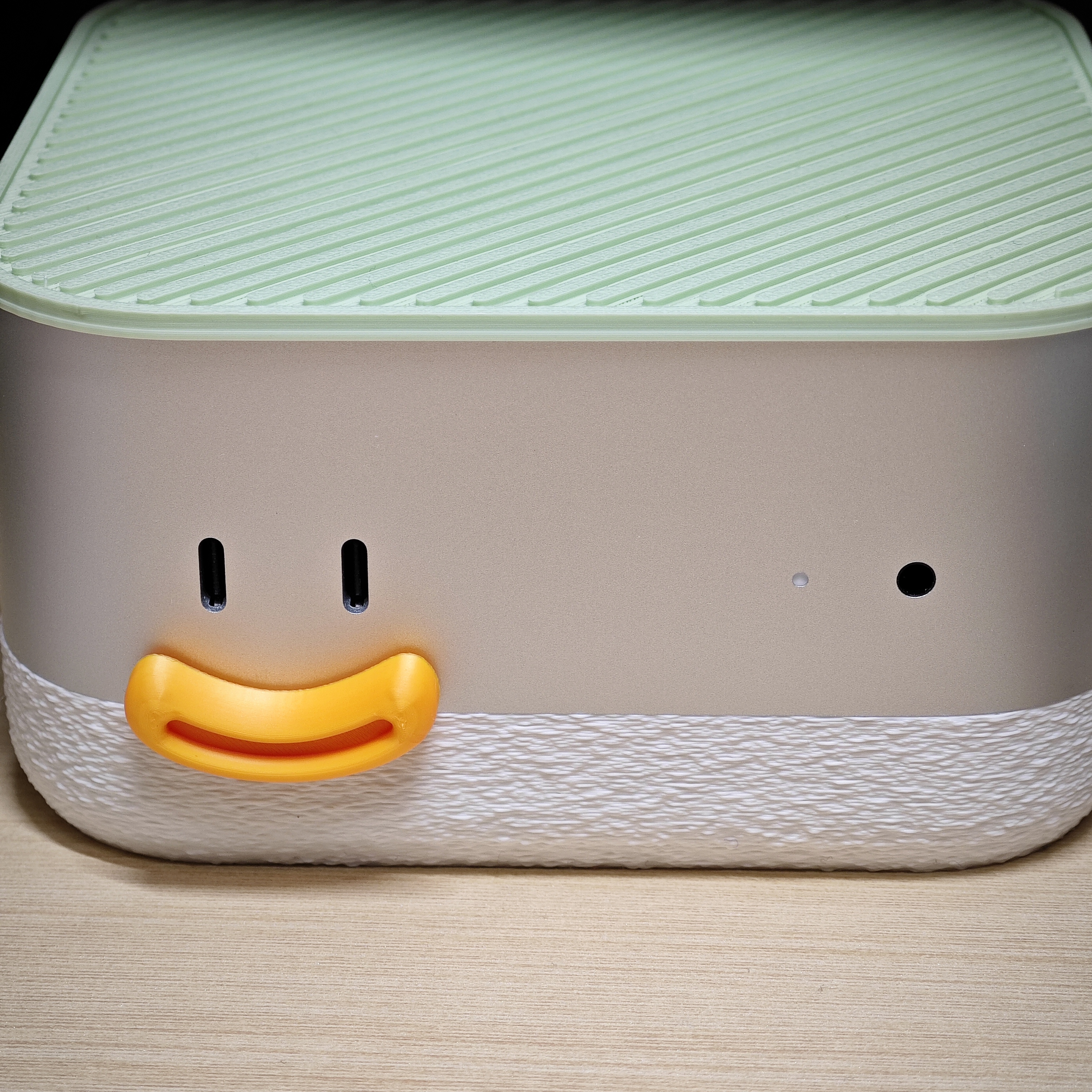 Miniatura 4 do modelo 3D mac mini M4底座（支持SSD）
