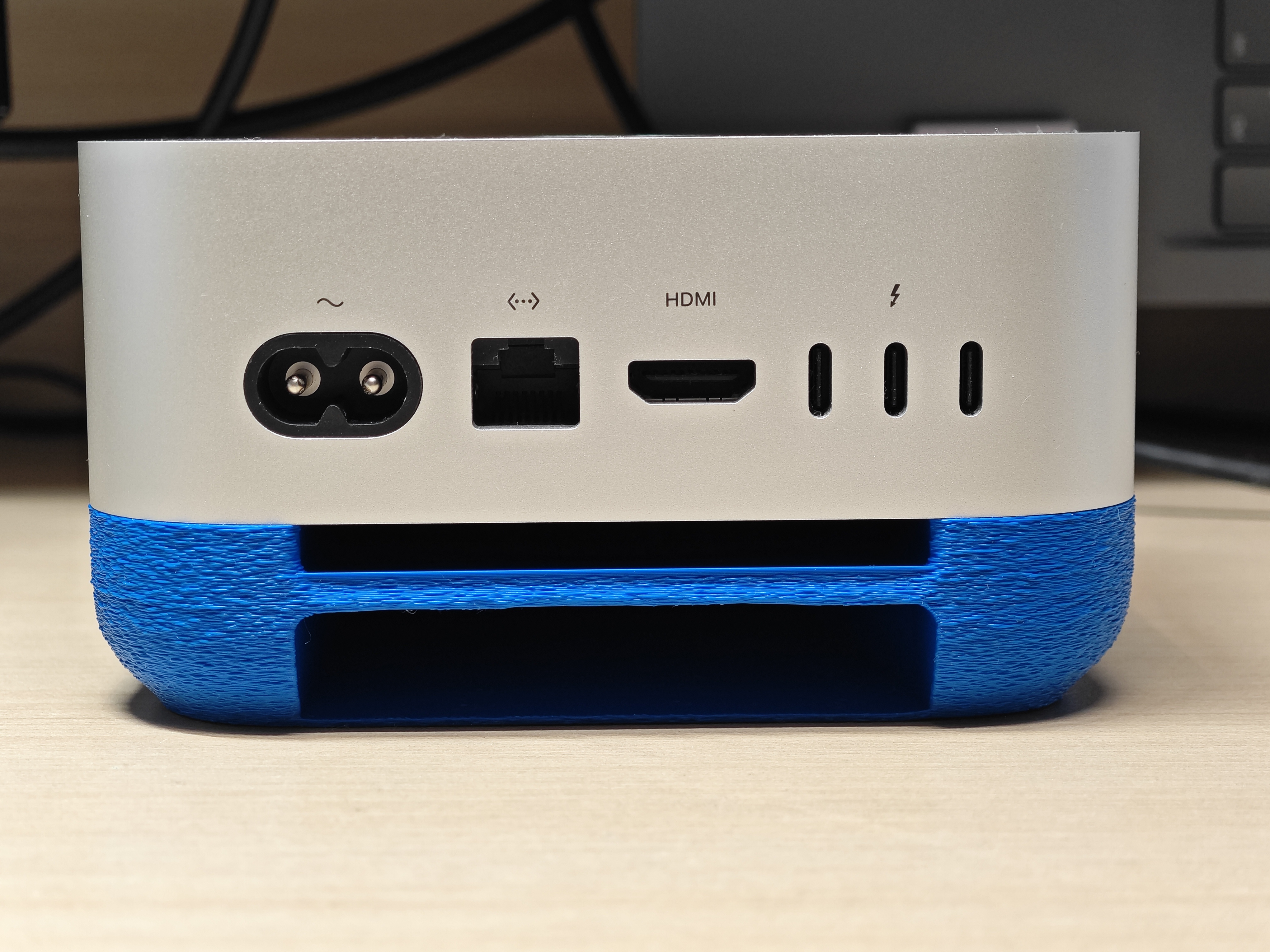 Miniatura 2 do modelo 3D mac mini M4底座（支持SSD）