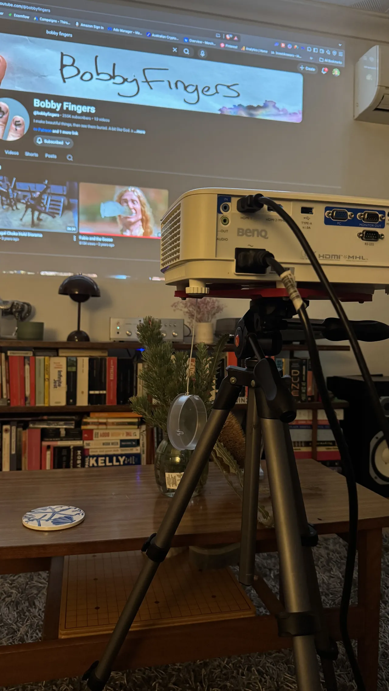Projector-tripod adaptor plate view 3