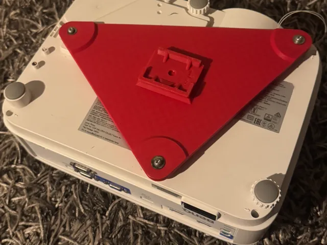 Projector-tripod adaptor plate