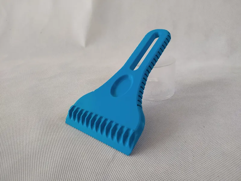Ice scraper