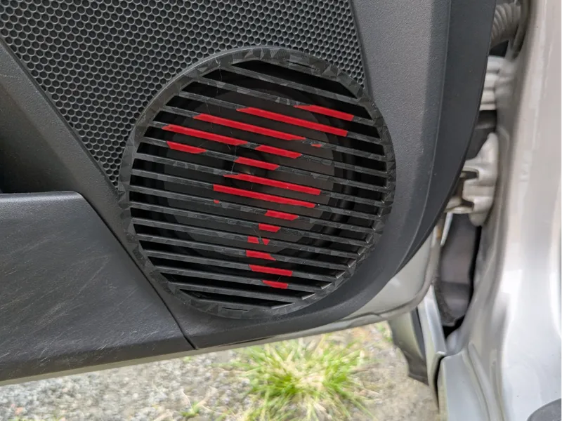 Door speaker grill for Toyota Auris 1