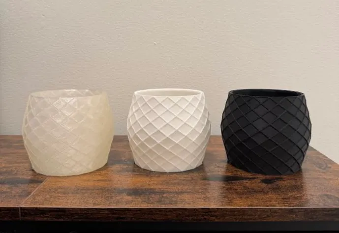 Diamond Lattice Planter