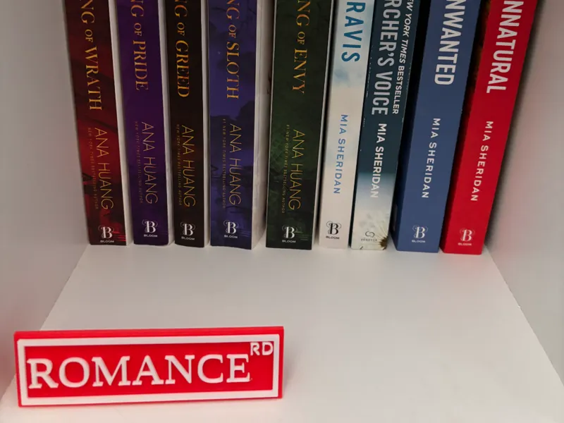 ROMANCE RD sign
