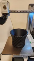 Pot de plante torsadé avec soucoupe 1 L — photo 3