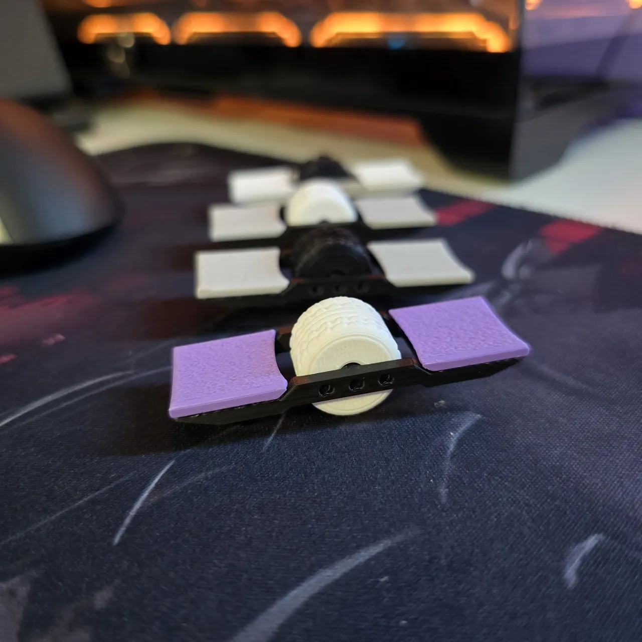 OneWheel Fingerboard / Customizable - NO AMS view 2