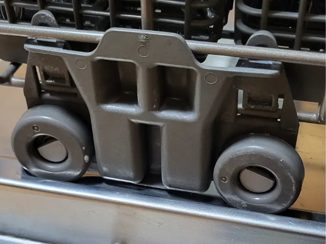 DISHWASHER ROLLER PIN