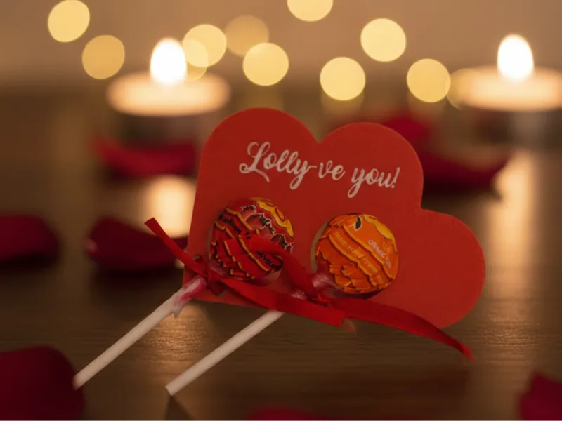Double heart lollipop holder