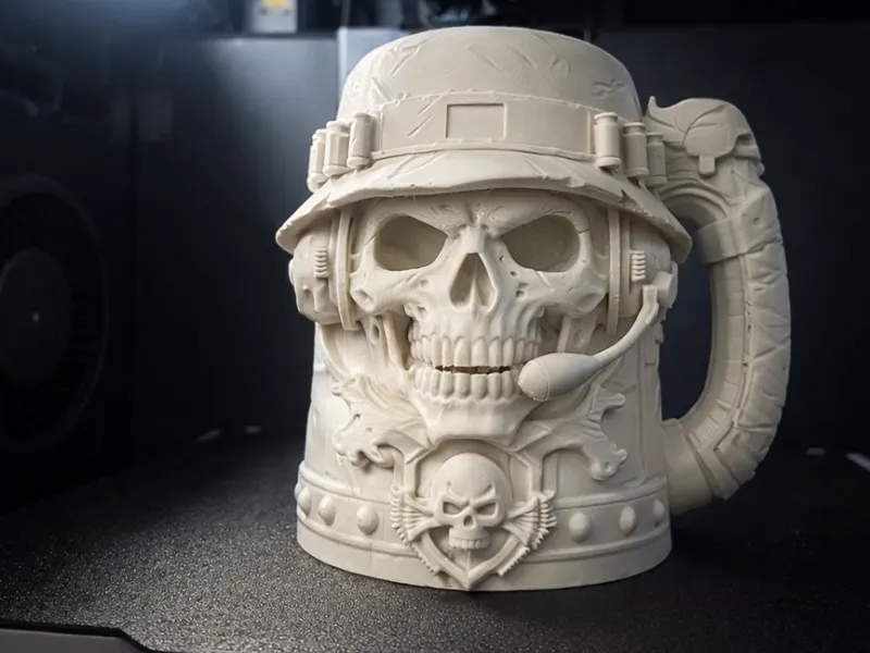 Militar skull Can holder