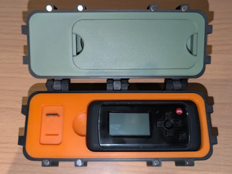 Carrying case for Monstatek M1