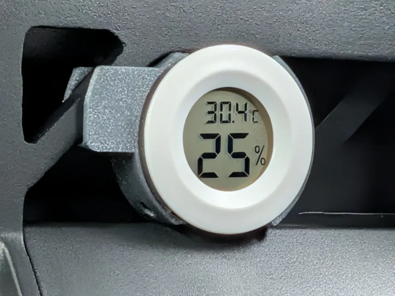 Hygrometer mount for Bambu H2 series