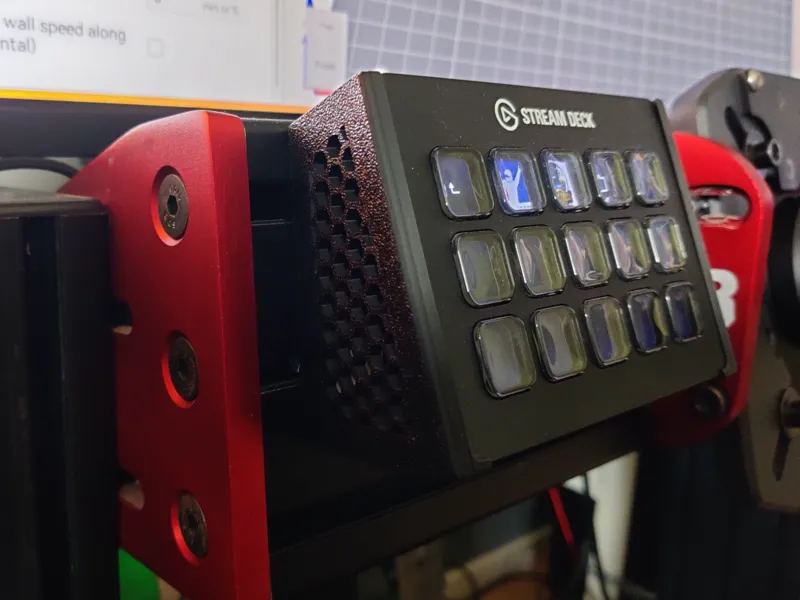 Stream Deck MK2 Mount for 40×80+ Aluminum Profile