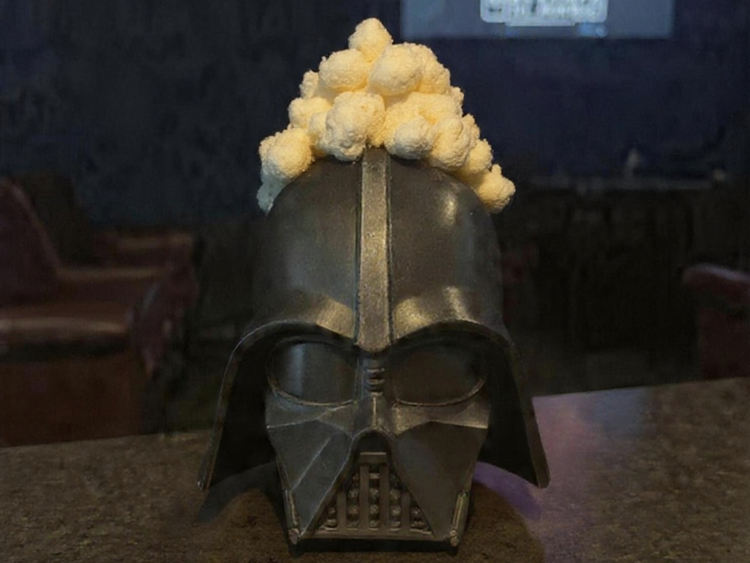 Darth Vader / Star Wars Popcorn Bucket 