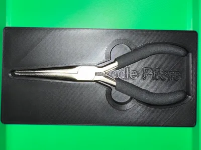 Gridfinity Bin for Needle Pliers
