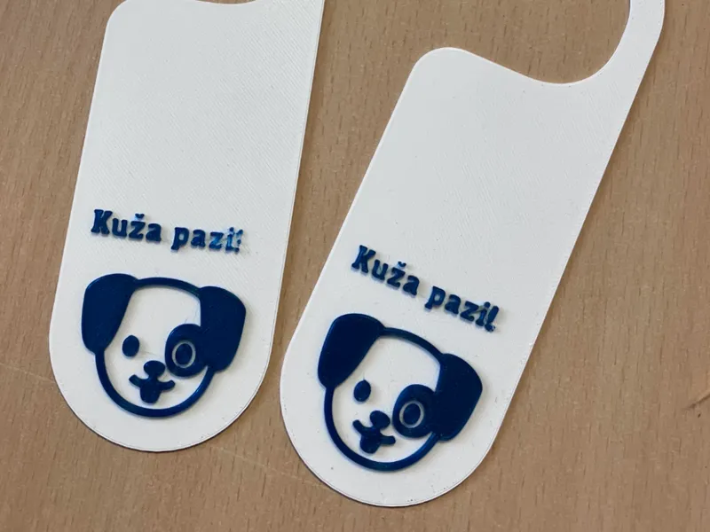 Kuža pazi door hanger