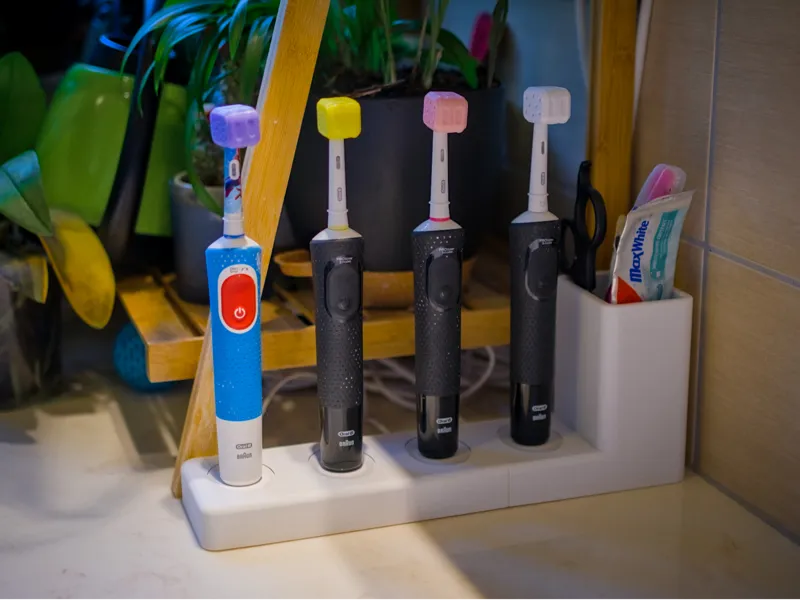 Oral-B Toothbrush holder