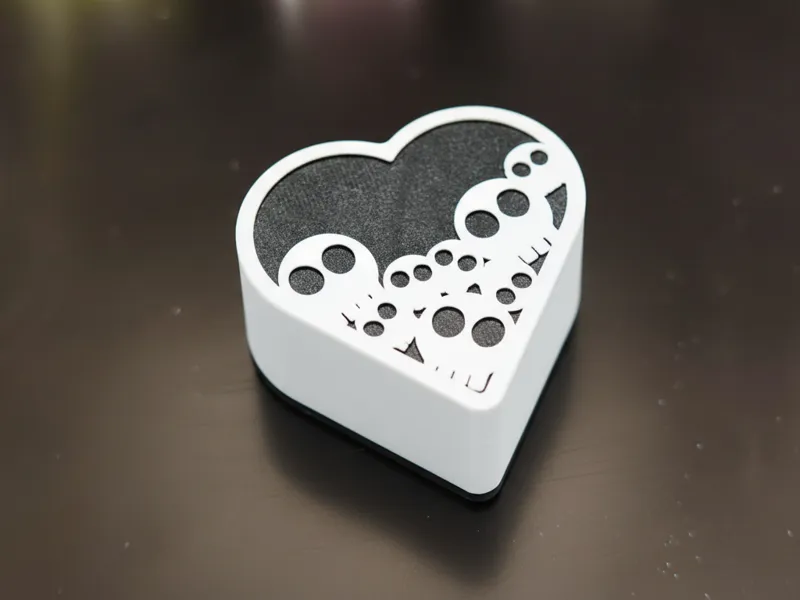 HEART GHOST BOX