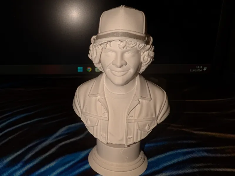 Dustin Henderson Büste - Stranger Things