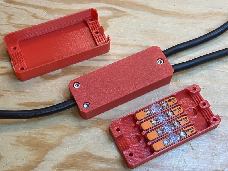 WAGO 221 compact case with strain relief