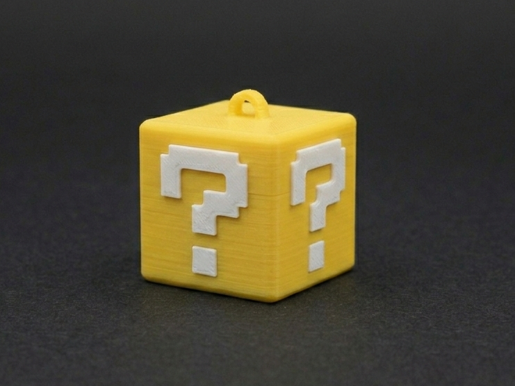 Super Mario ?-Box  - Keychain - No AMS