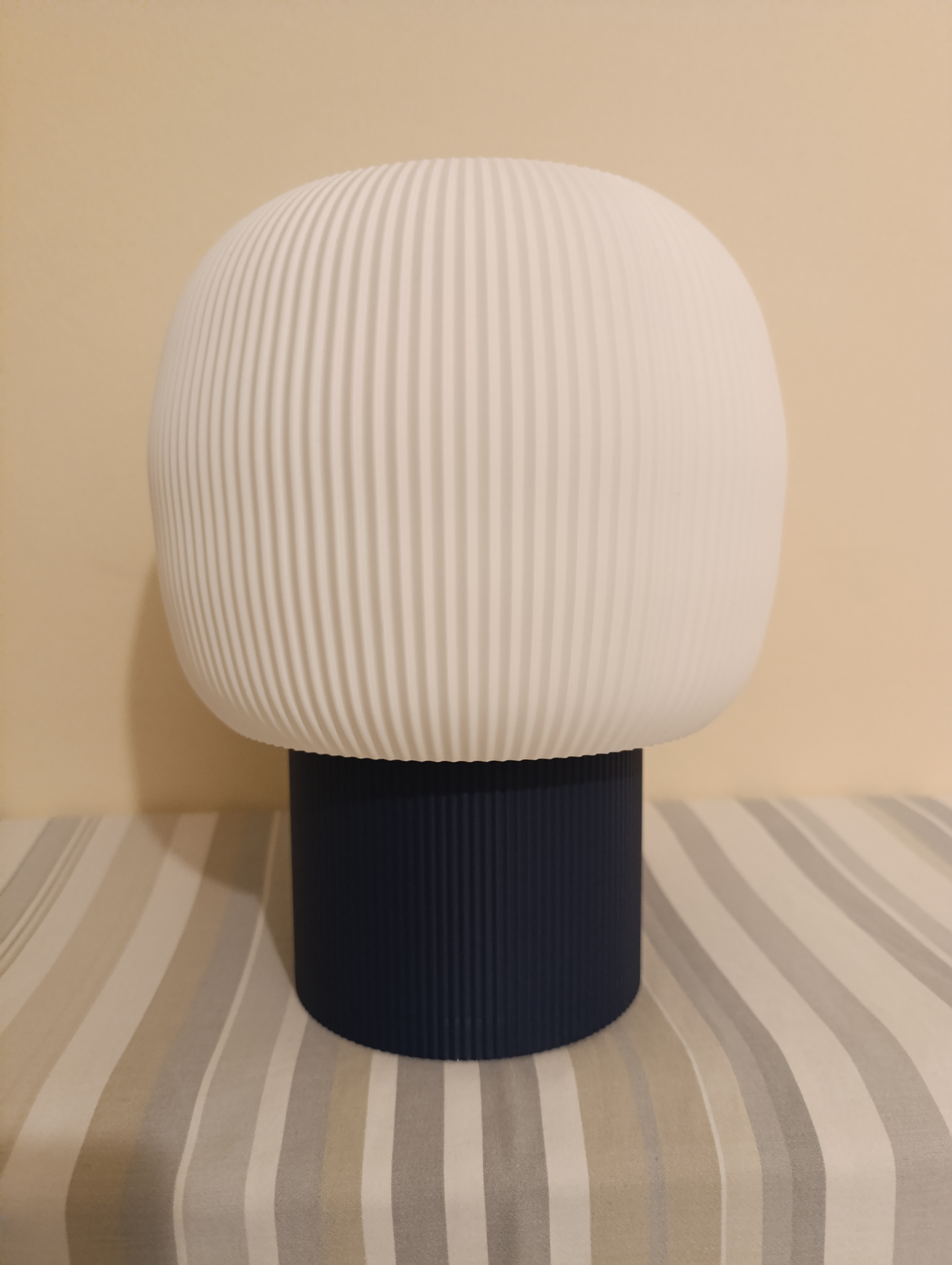KORU - Table Lamp - 1