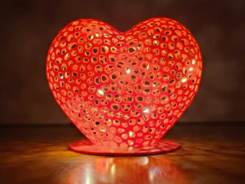 Lampada cuore voronoi