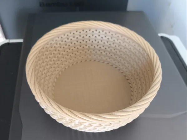https://makerworld.bblmw.com/makerworld/model/US8d7e40223a4189/design/2024-11-06_1d15e11c63aec.jpg