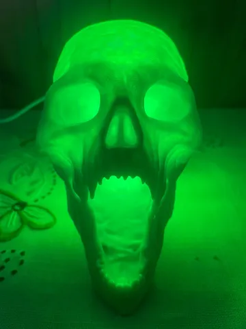 Adorno temático: Screaming Halloween Lighting Skull — vista de referencia 3