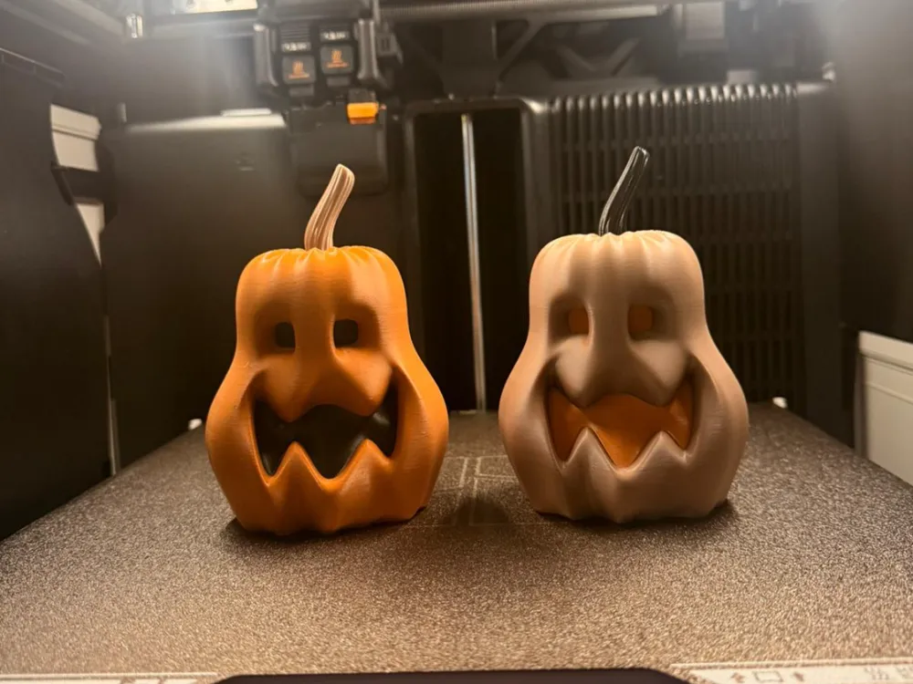 Adorno temático: Ghostkin – Spooky Halloween. Referencia del modelo original.