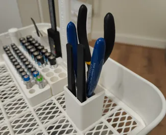 Gridfinity 1x1 Tweezer and pliers holder