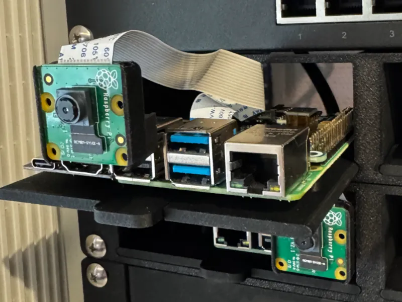 Minilab / Minirack / 10" rack Raspberry PI Slides