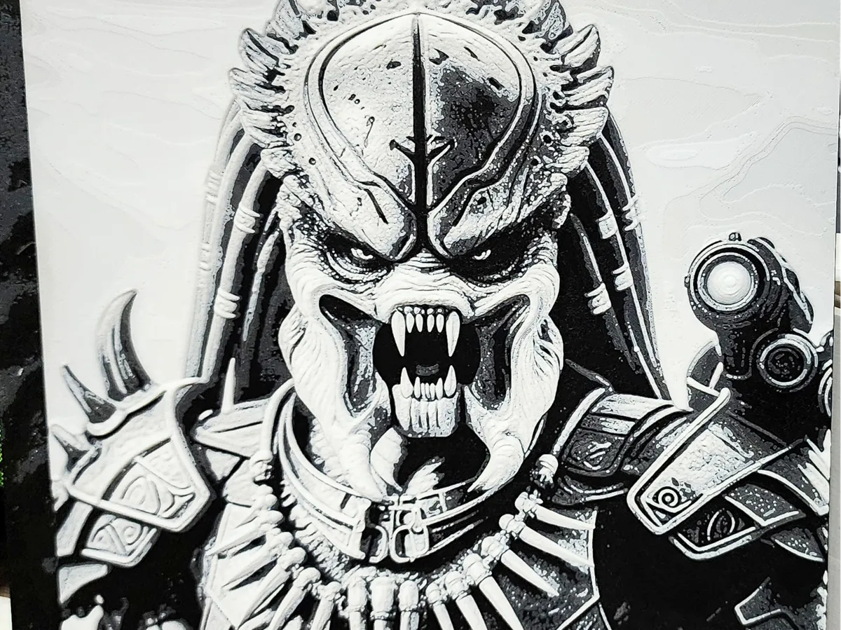 Predator Face Graphics Predator 200x200 mm - Free 3D Print Model - MakerWorld