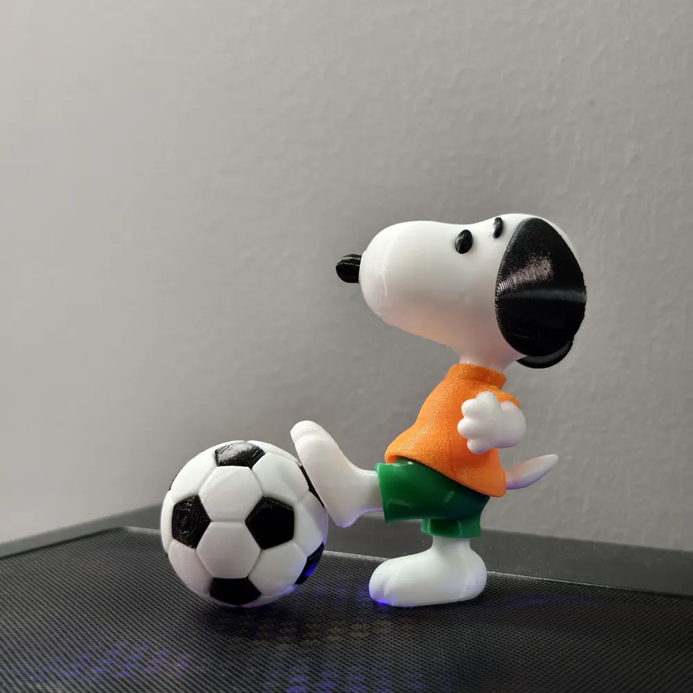 Snoopy’s Kickoff 2026 FIFA World Cup - Free 3D Print Model - MakerWorld