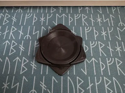 Spinning Screw Tray