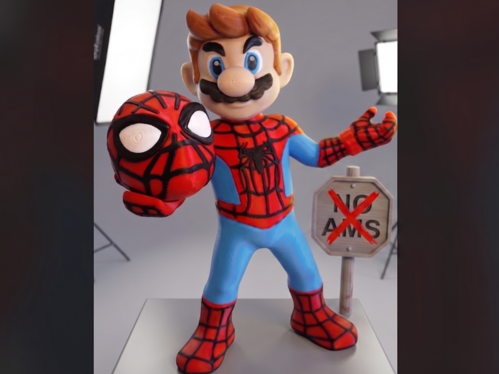 SPIDEY MARIO FAN ART NO AMS - 1
