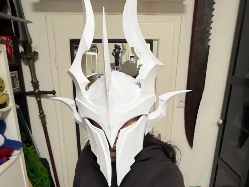 Solo Leveling Esil Radiru Helmet for Cosplay