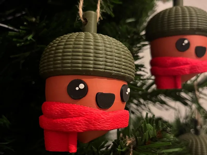 christmas acorn