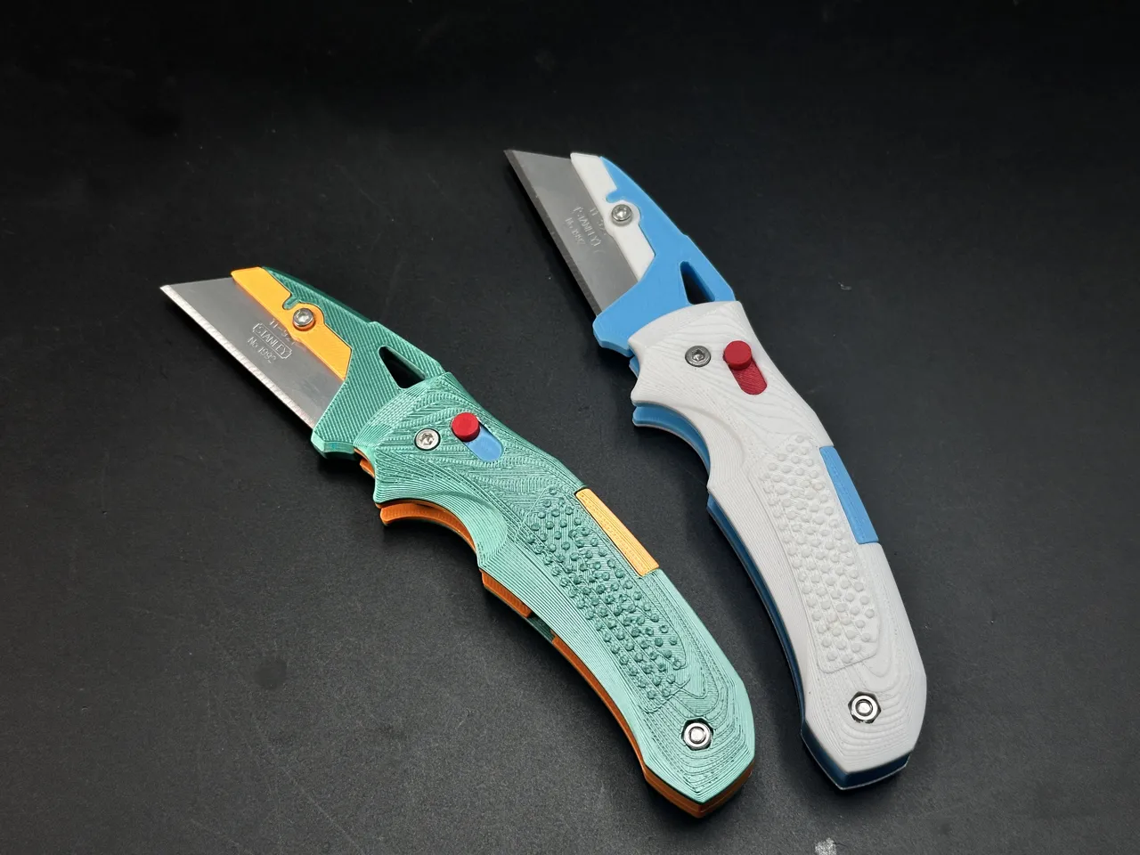 SIG SAUER K320 Inspired Folding Utility Knife view 4