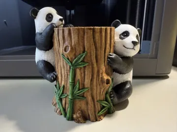 Organizador: Cute Panda Tree Trunk Pen Holder & Desk Organizer. — vista de referencia 4