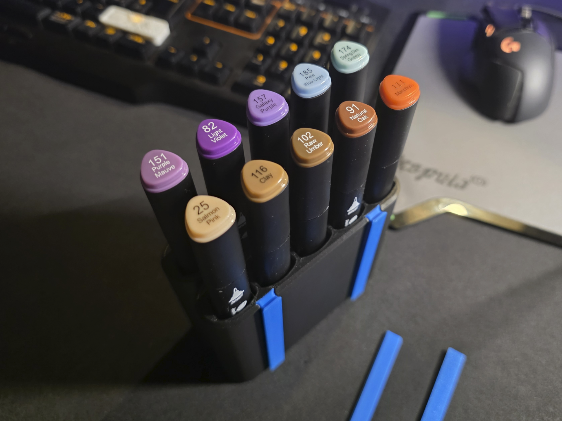 Miniatura 1 do modelo 3D Modular marker organizer