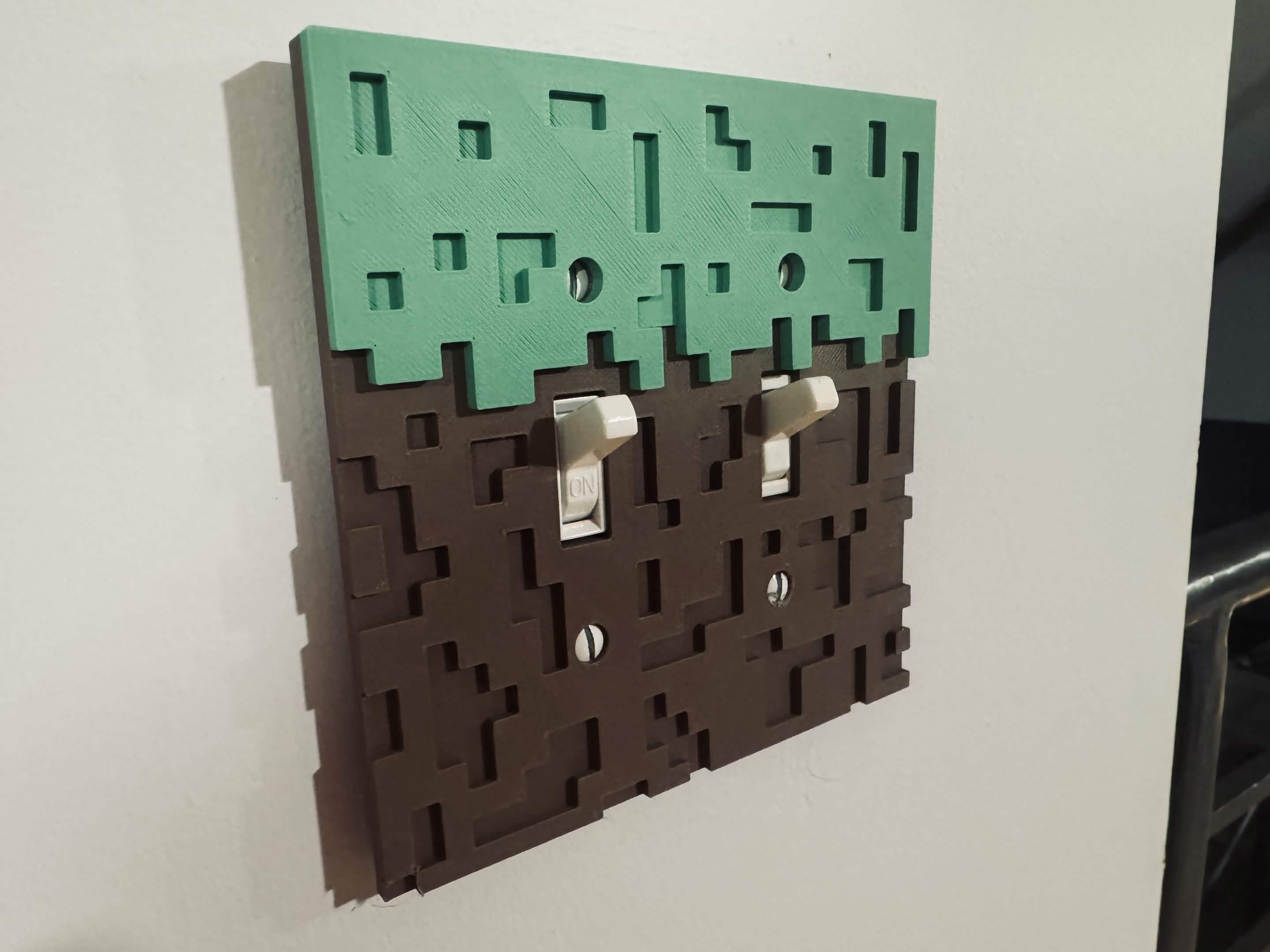 Miniatura 2 do modelo 3D Minecraft Light Switch Cover