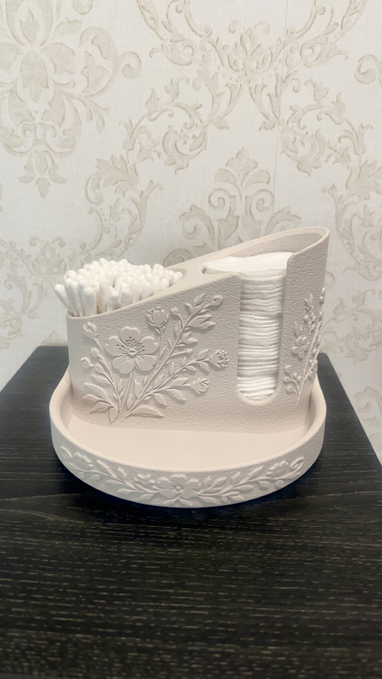 Miniatura 1 do modelo 3D Floral Cotton Pad & Q-Tip Holders (Easy Print)