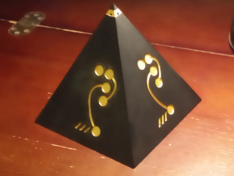 Decorative Pyramid; Star Wars DFII: Jedi Knight