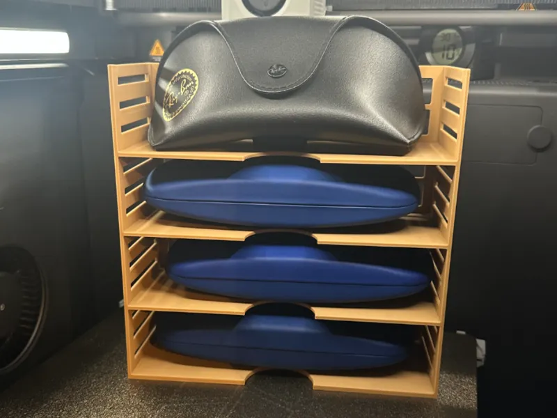 Brillen Etui Ständer