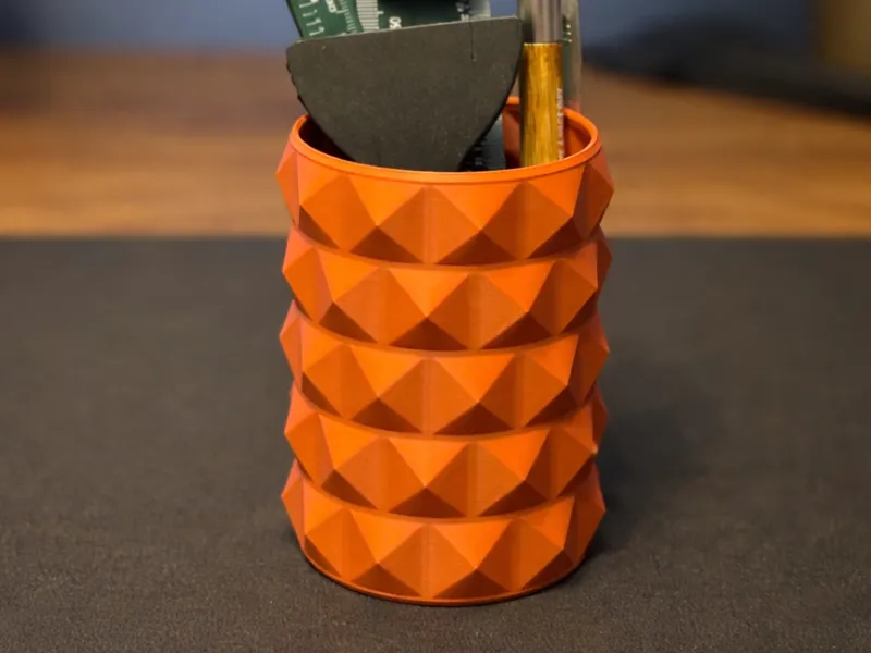 Low Poly Pyramid Cup
