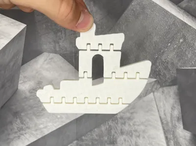 fidgets Benchy